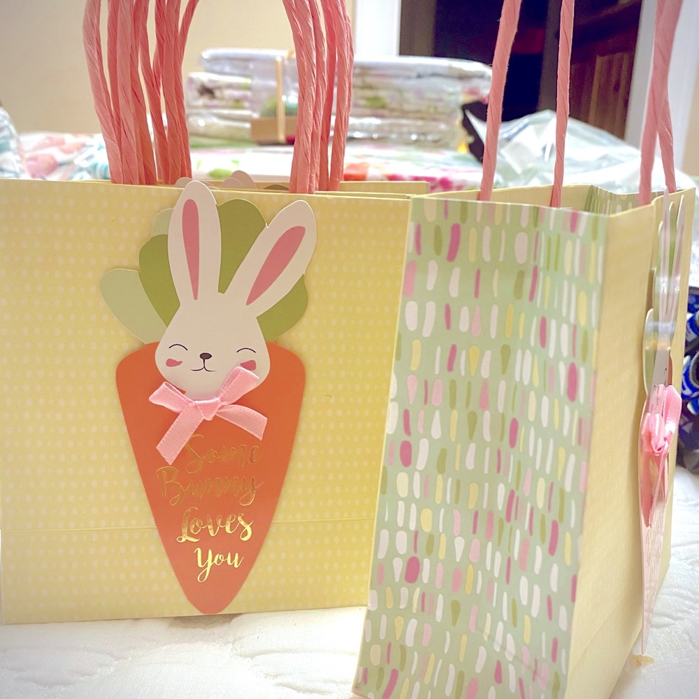 Pack of 8 Easter gift bags